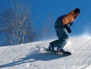 Pratica snowboard 